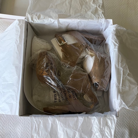 Calvin Klein Suede Taupe High Heels, size 6.5 - Picture 5 of 7